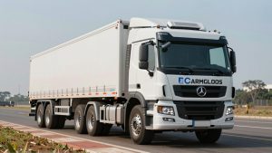 Caminhões, Picapes e SUVs Dominam o Transporte no Circuito Sertanejo com Requisitos Específicos de Carga e Conforto