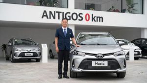 Antigos 0 km: como uma empresa chinesa revive Toyota e Mustang em estado de nova fábrica